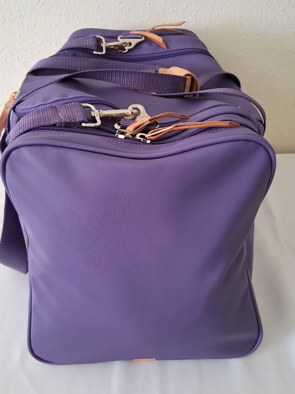 Jon Hart Design Purple Travel Duffel Bag - Picture 5 of 13
